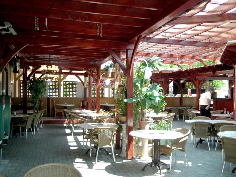 Hotel Jarja Hajdúszoboszló Εξωτερικό φωτογραφία