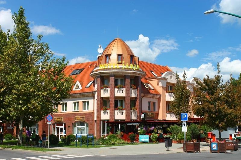 Hotel Jarja Hajdúszoboszló Εξωτερικό φωτογραφία
