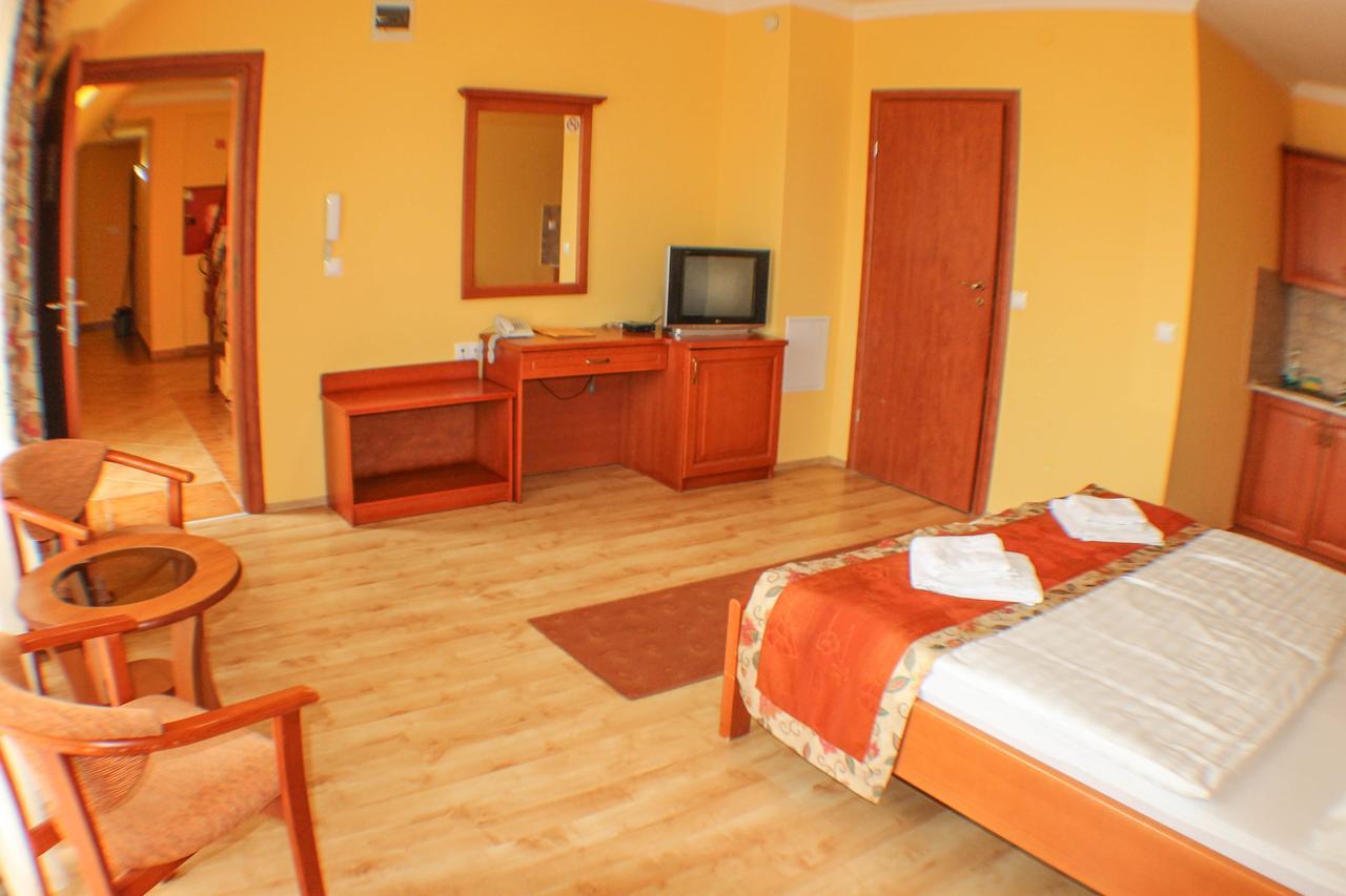 Hotel Jarja Hajdúszoboszló Εξωτερικό φωτογραφία
