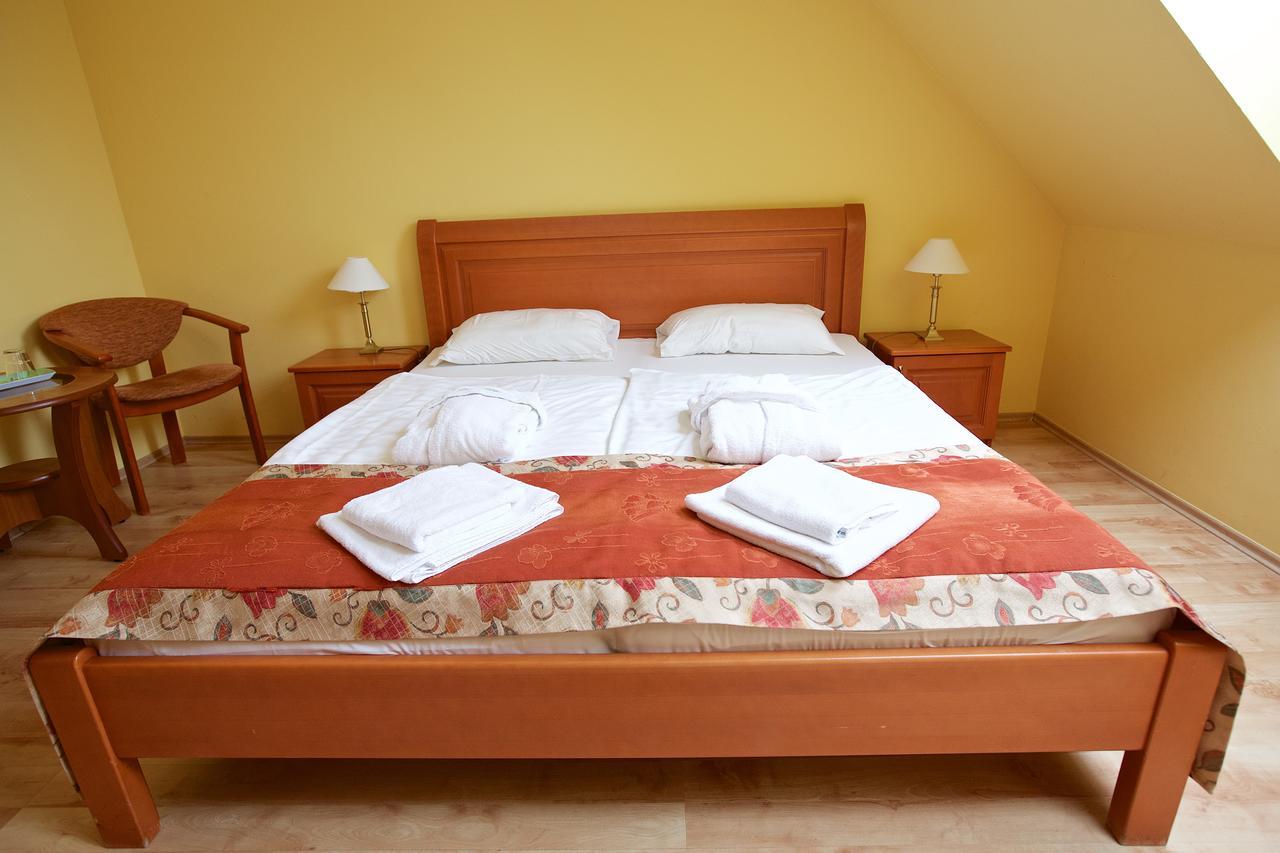 Hotel Jarja Hajdúszoboszló Εξωτερικό φωτογραφία